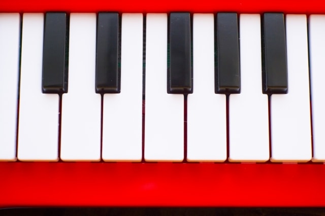 子供がピアノを習い始める年齢に「適齢期」はある？