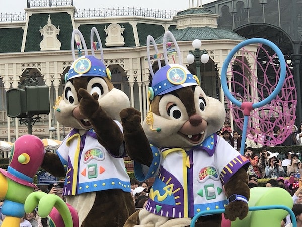 夫婦ディズニーの楽しみ方10選!〜初めての旅行におすすめの方法も!