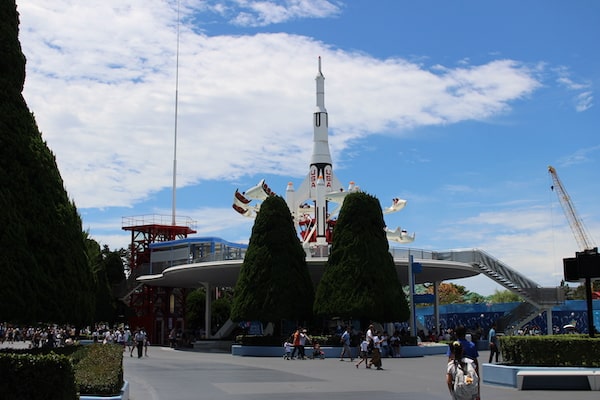 夫婦ディズニーの楽しみ方10選!〜初めての旅行におすすめの方法も!